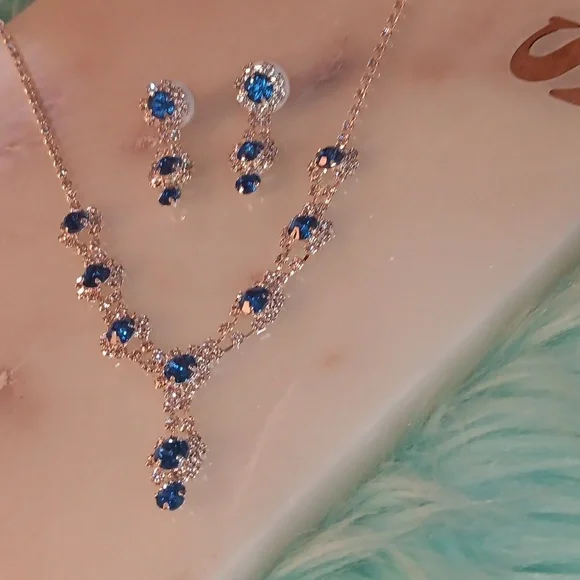 Necklace classic set Luxury crystal